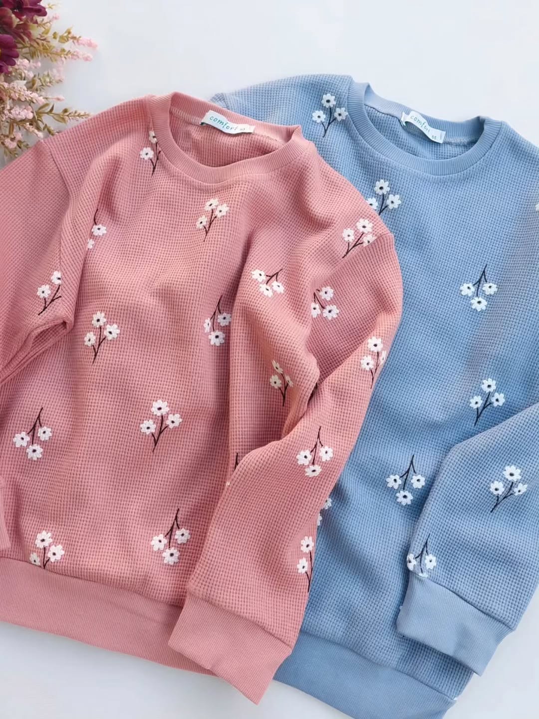 بلوز و شلوار دخترانه جنس بیسکویتی. رنگ آبی سایز 50