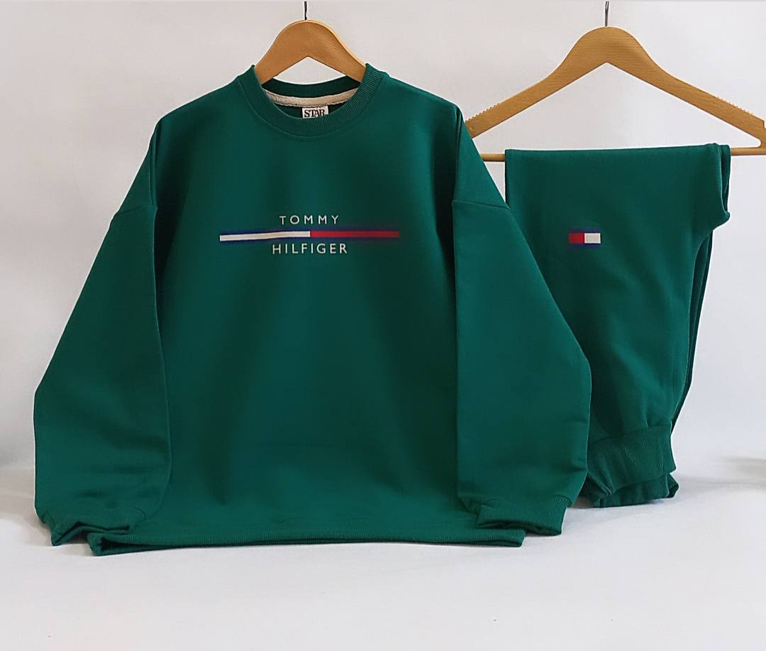 ست بلوز و شلوار اسپرت tommy جنس دورس دو نخ لاکرا